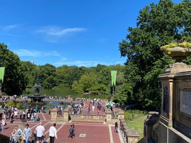 Famous tourist spots in Central Park.